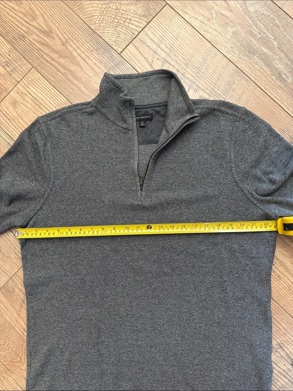 Banana Republic Men's Charcoal Gray quarter Zip Sweater